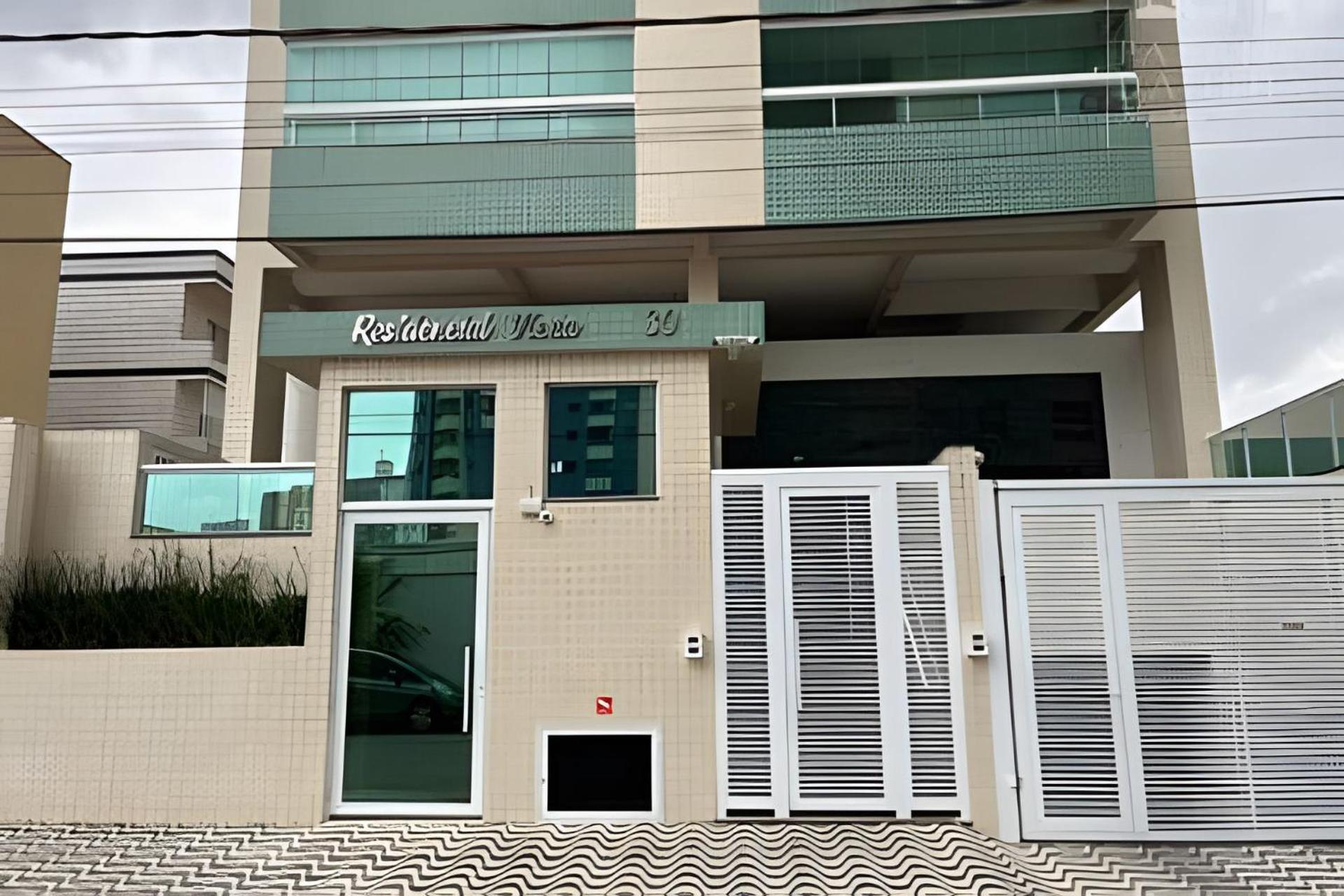 Apartamento Varanda E Churrasqueira Pe Na Areia Pg Praia Grande  Eksteriør billede